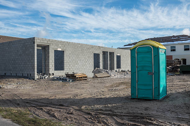 Best Portable toilet rental cost  in Williamstown, WV